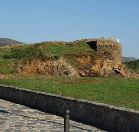 Nice In Center * Llança