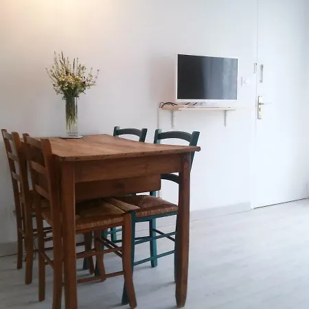 Appartamento Nice apartment in Llançà center *